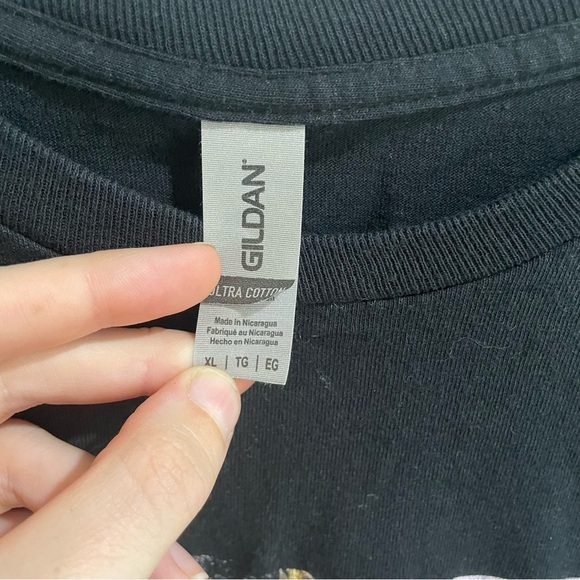 Taylor Swift The Eras Tour Black Long Sleeve Shirt Gilden XL Concert Tee - Picture 3 of 5